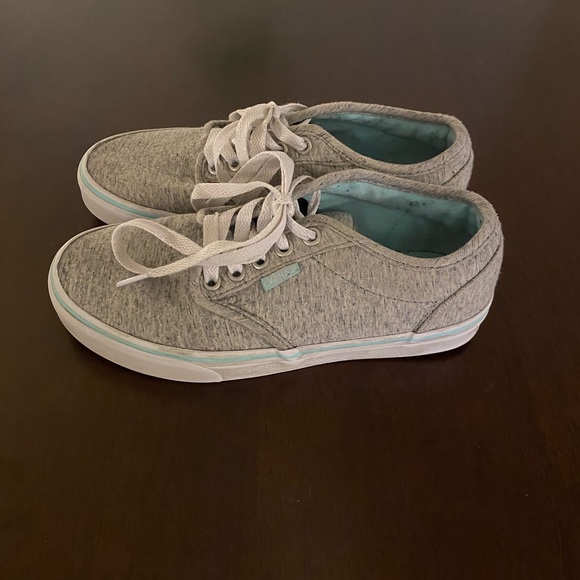 Vans Lace up tennis shoe size 5.5 - Picture 3 of 5